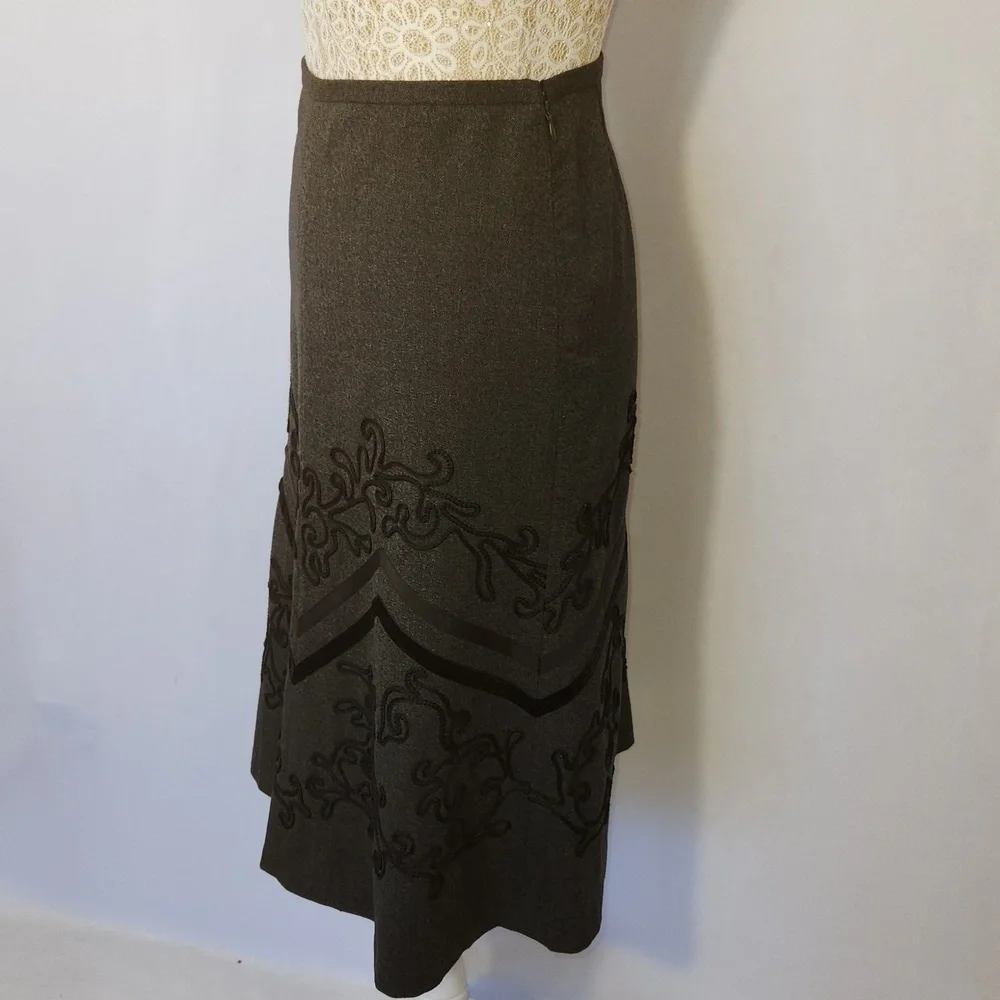 Anne Taylor Loft Petite Black Embroidered Lined Wool Blend Side Zip A Line Skirt